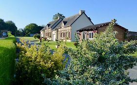 Hotel Clos Margottières à Le Val-Saint-Père Exterior photo