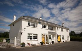 Shannon Breeze B&B Killaloe Exterior photo