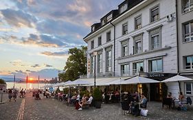 Hotel Loewen Am See Zoug Exterior photo