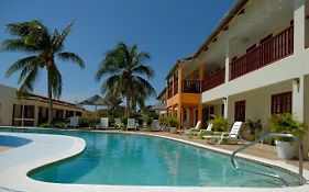 Aruba Quality Apartments & Suites Palm Beach Exterior photo
