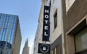 Hotel Domspitzen Cologne Exterior photo