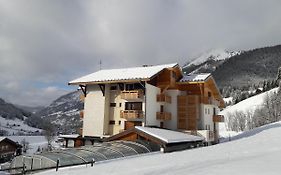 Hotel Le Chabi à Abondance Exterior photo