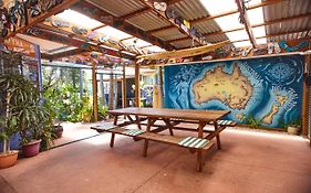 Auberge de jeunesse Ozzie Pozzie Backpackers - Port Macquarie Yha Exterior photo
