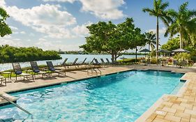 Fairfield By Marriott Inn & Suites Marathon Florida Keys Exterior photo