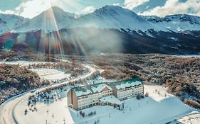 Wyndham Garden Ushuaia Hotel Del Glaciar Exterior photo