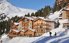 Hôtel Carlina by Les Etincelles La Plagne Exterior photo