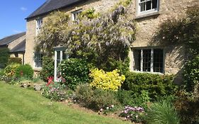 Bed and Breakfast Mill Farm à Milton Keynes Exterior photo