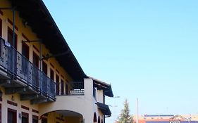 Albergo Vecchio Pavone Borgaro Torinese Exterior photo