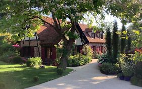 Bed and Breakfast Toute Une Histoire à Veneux-les-Sablons Exterior photo