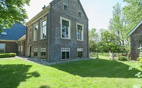 Villa Charming House In Easterlittens On A Frisian Farm à Wommels Exterior photo