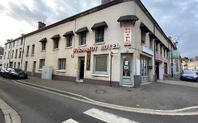 Hotel Normandy Dreux Exterior photo