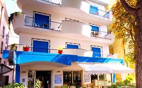 Hotel Adria B&B - Colazione Fino Alle 12 Misano Adriatico Exterior photo