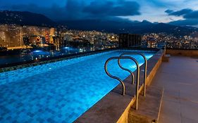 Hotel York Luxury Suites Medellín Exterior photo