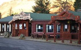 Spittal Of Glenshee Hotel Exterior photo