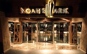 Hôtel Noah'S Ark Deluxe à Vokolidha Exterior photo