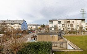 Modern, Stylish & Spacious Apartment With Balcony View Esch-Sur-Alzette Exterior photo