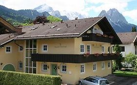 Alpenhof Garnihotel & Ferienwohnungen Garmisch-Partenkirchen Exterior photo