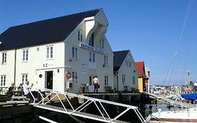 Hotel Kronborg Marina à Sveggen Exterior photo