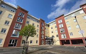 Waterford City Campus - Self Catering Exterior photo