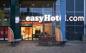 Easyhotel Amsterdam Arena Boulevard Exterior photo