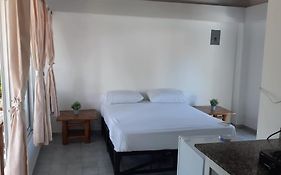 Bungalow 18 Cozy Room At Just Steps From The Beach And In Town Center Sosúa Exterior photo