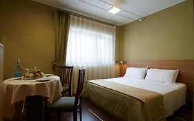 Hotel Villa San Pietro San Giovanni Rotondo Room photo