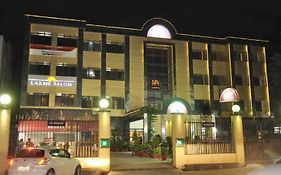 Grand Continental Hotel Prayagraj Exterior photo