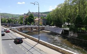 Appartement Studio Park à Sarajevo Exterior photo