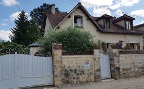 Bed and Breakfast La Marlottine à Bourron-Marlotte Exterior photo