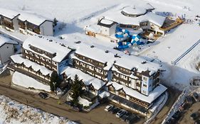 Sporting Hotel Passo del Tonale Exterior photo