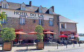 Hôtel Restaurant du Lac Combourg Exterior photo