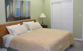 Hummingbird Guesthouse Port Alberni Room photo