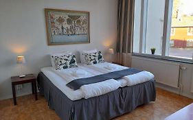 Kristinebergs Bed & Breakfast Mora Exterior photo