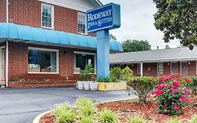 Rodeway Inn & Suites Williamsburg Exterior photo