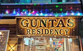 Hôtel Guntas Residency à Amritsar Exterior photo