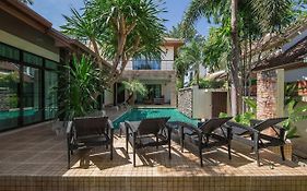 Villa Salika | 4 Bedroom Thai Balinese Private Pool Villa | Rawai Exterior photo