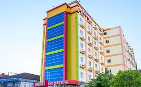 Hotel Grand Kartika Samarinda Exterior photo