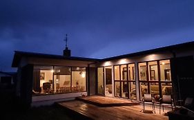 Laugarbakki Guesthouse - free hot tub&sauna, cozy&quiet Hvammstangi Exterior photo