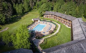 Les Hameaux De Lozere Sure Hotel Collection by Best Western Fournels Exterior photo