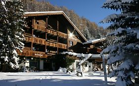 Chalet Hotel Senger Heiligenblut Exterior photo