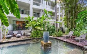 The Beach Club Premium Private Apartments Palm Cove Exterior photo