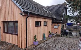 Carn Mhor Bed And Breakfast Aviemore Exterior photo
