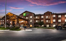 Holiday Inn Express & Suites Custer-Mt Rushmore Exterior photo