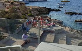 Seafront No56 Award Winner Unbeatable Location For Closeness To The Sea Ideal For Guests Looking For Winter Spring And Autumn Breaks In Sunny Malta Also Ideal For Coastal Hikers Mellieħa Exterior photo