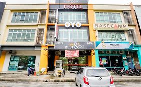 Oyo 90460 Hotel Kl2F Rest & Go Shah Alam Exterior photo