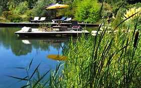 Hostellerie Le Paradou Lourmarin Exterior photo