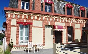 Hotel Du Parc Cabourg Exterior photo