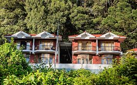 Vista Suites Doddabetta Ooty By Bestinn Leisure Exterior photo