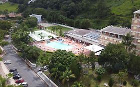 Hotel Flat Conjugado Cavalinho Branco O à Águas de Lindóia Exterior photo