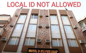 Hotel D Silverleaf Lucknow Exterior photo